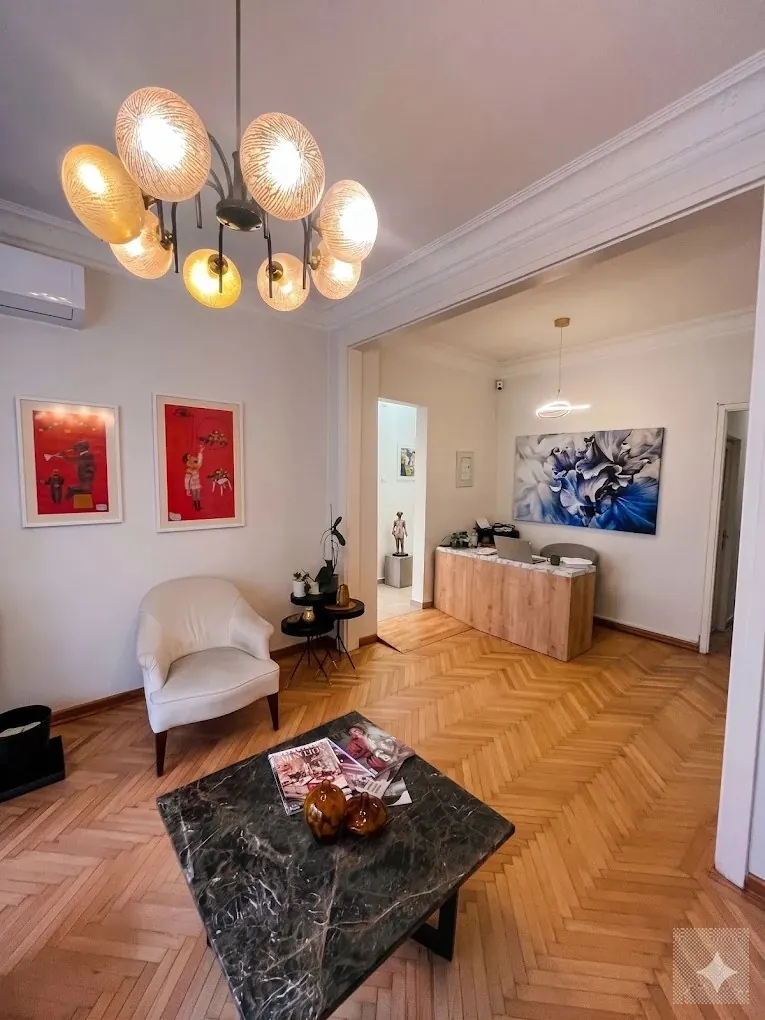 GC Clinic Bekleme alanı